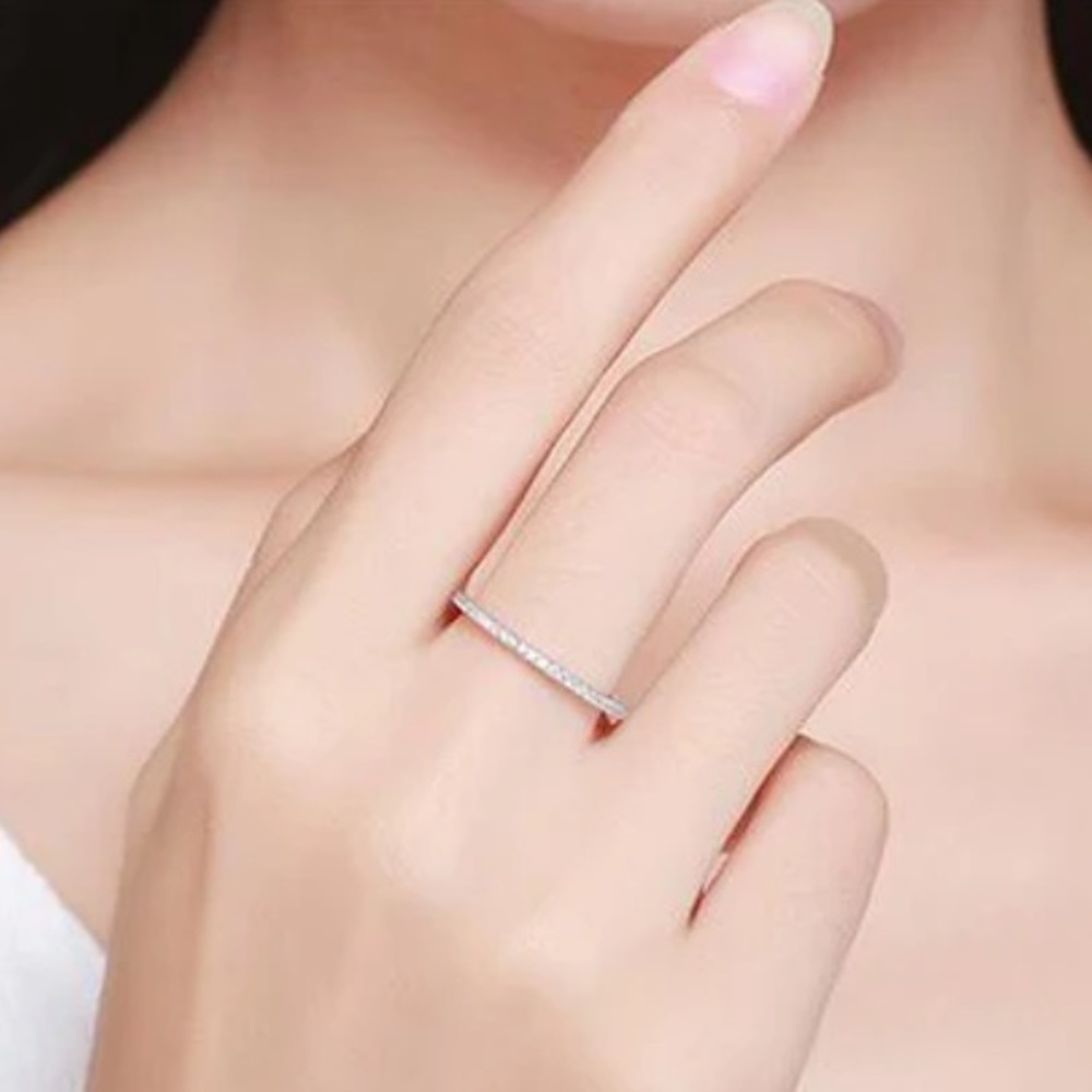 NEW FULL ETERNITY 925 STERLING SILVER DIAMOND RING, CUTE RING, SHINY RING. - Picture 4 of 5